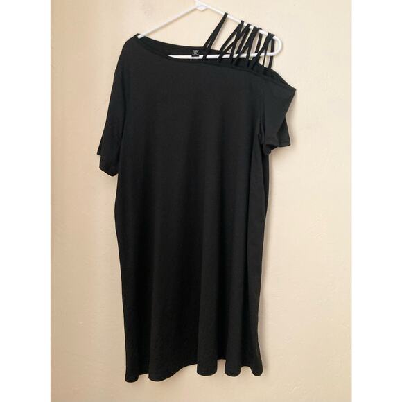 Shein Curve Women's Dress Size 2XL Black Cut Out Asymmetrical Shoulder NWOT - Picture 4 of 8